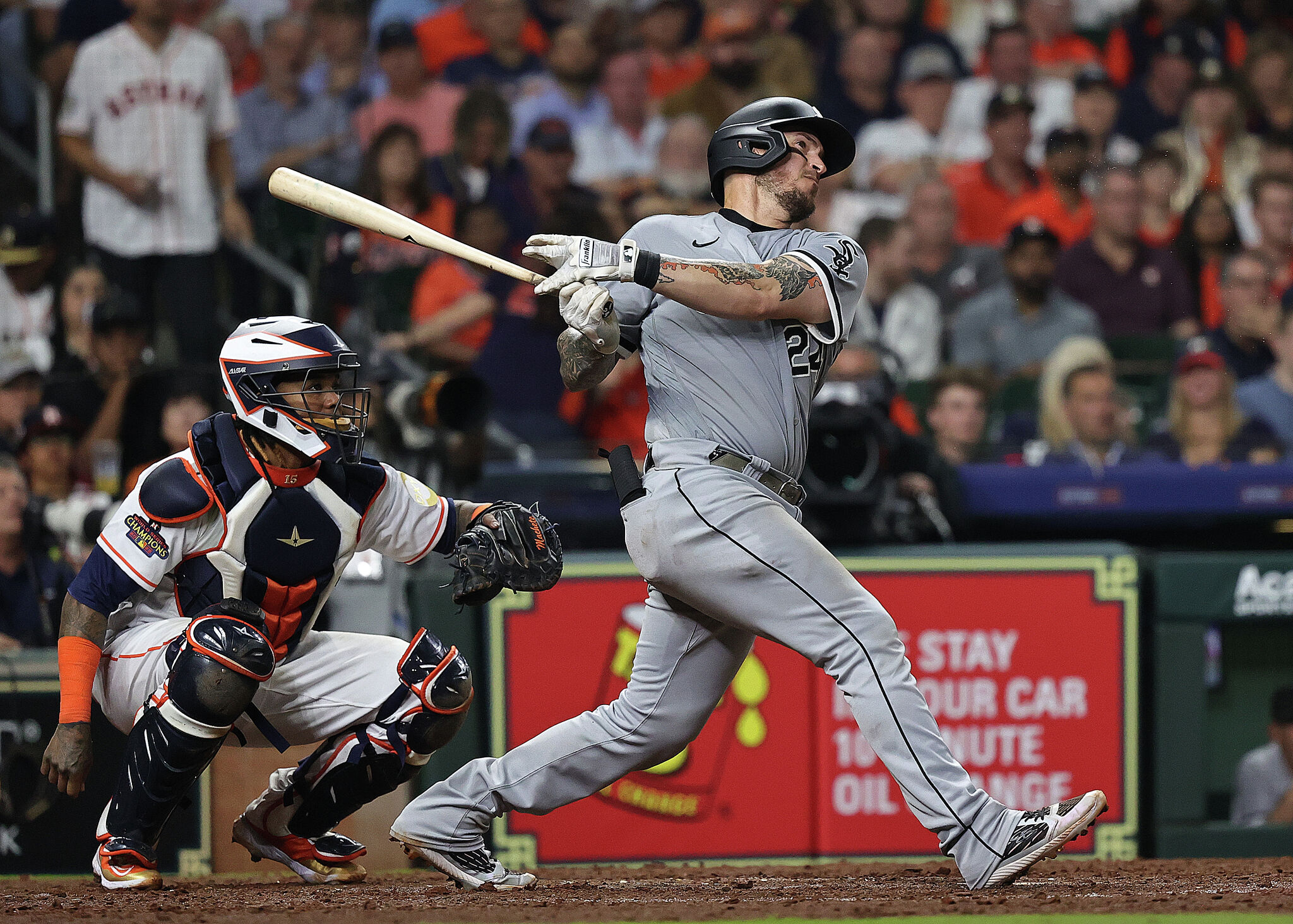 Lowly Astros blank first-place Sox