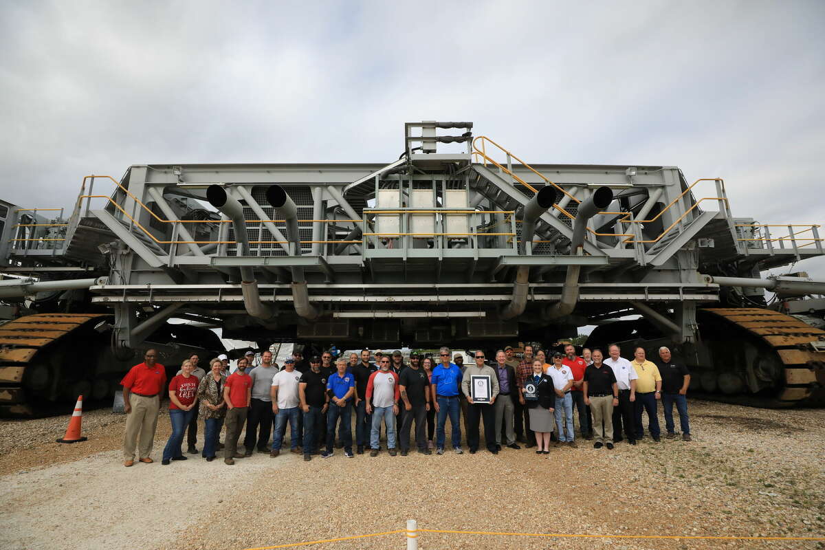 NASA sets Guinness World Record for vehicle that moves its moon rocket