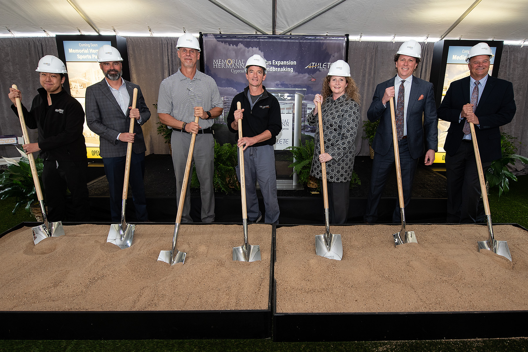 Orthopedic surgeon breaks ground on state-of-the-art medical