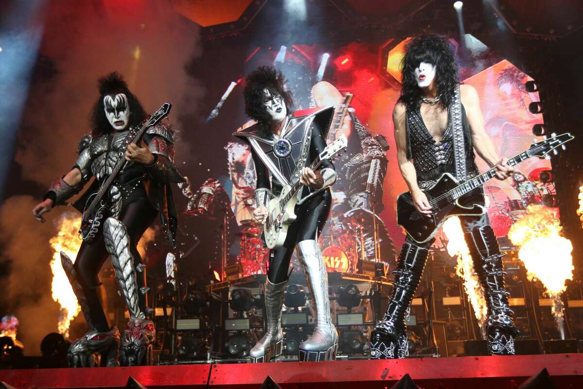 KISS adds St. Louis to final tour