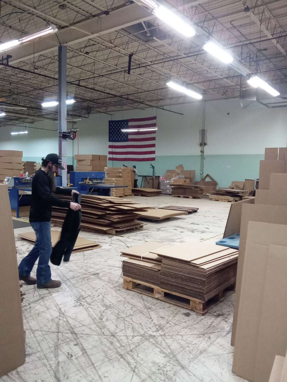 CT shipping company goes green, using cardboard, not plastic