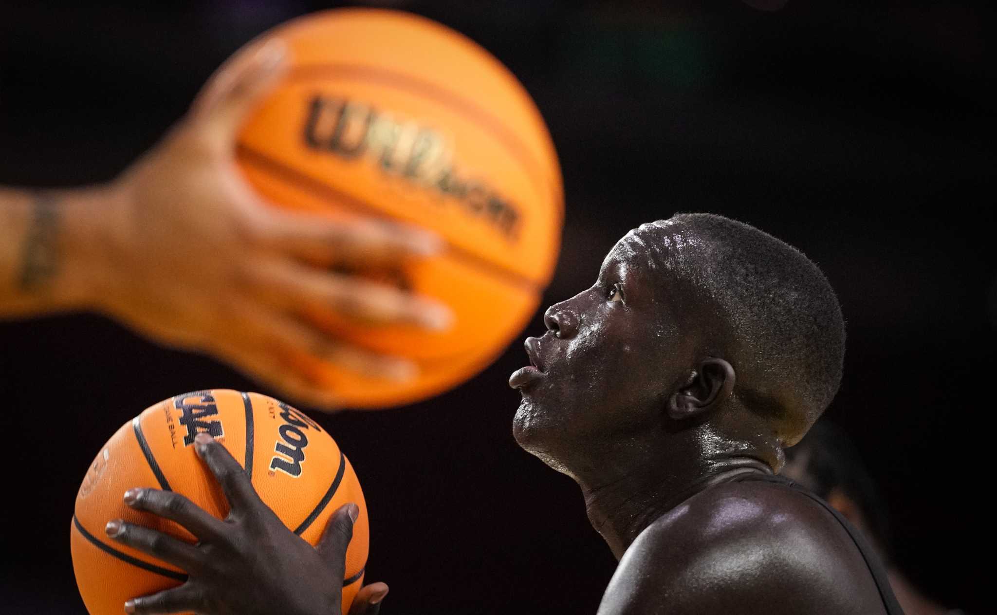 San Diego States Aguek Arop comes full circle: Sudan to Final Four