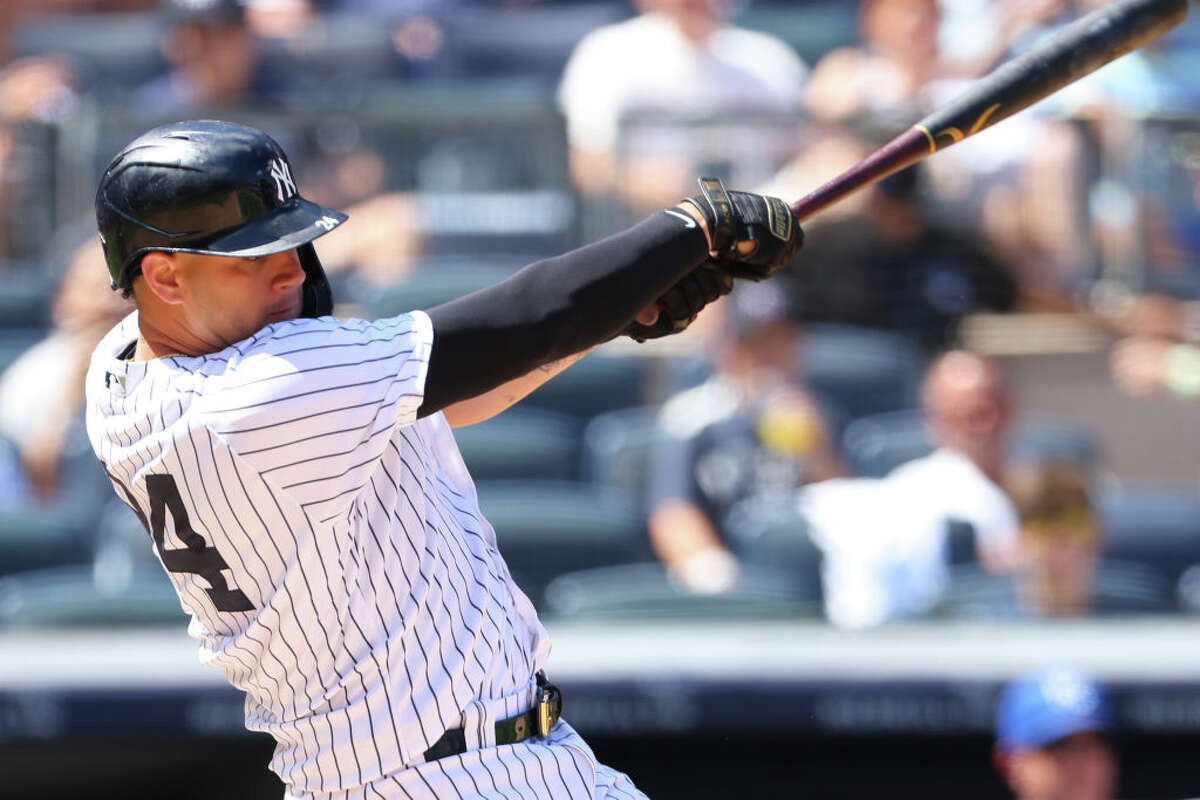 Gary Sanchez signs minor league contract with San Francisco Giants