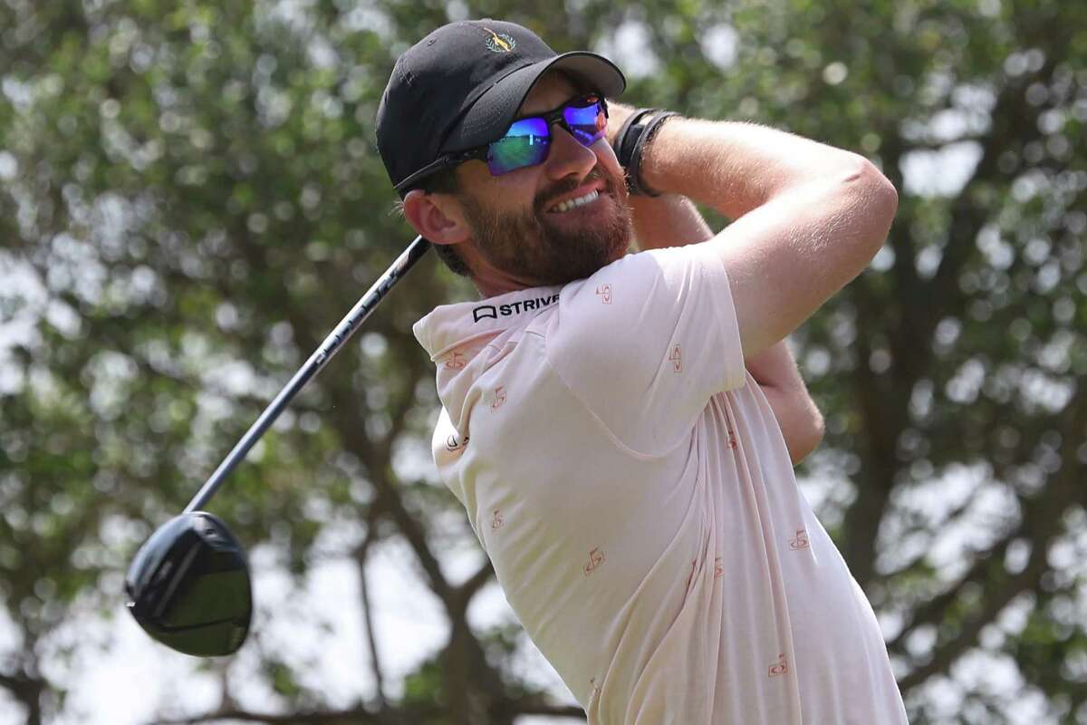 Rodgers, seeking first win, starts strong at Valero Texas Open