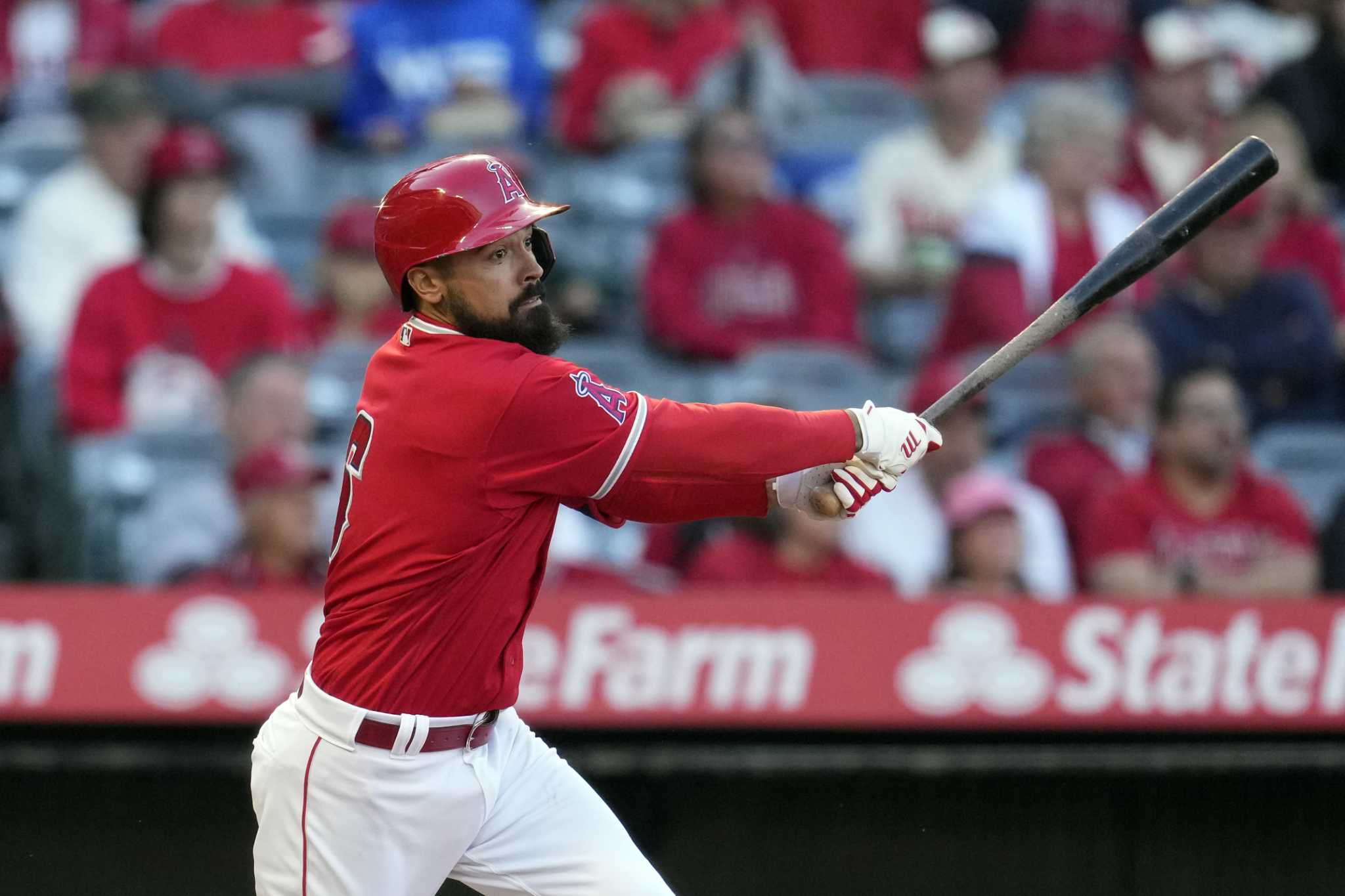 MLB investigating altercation between Los Angeles Angels' Anthony Rendon  and fan