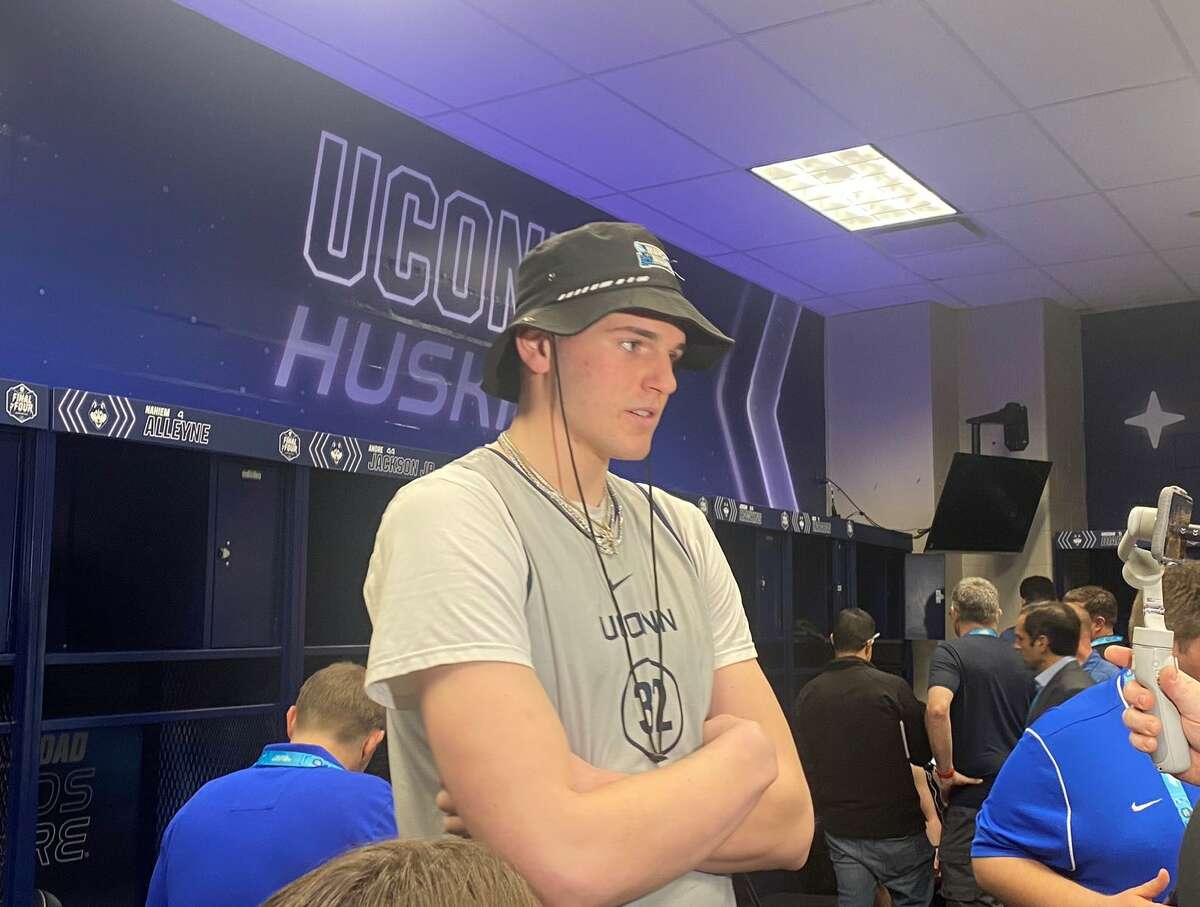 Uconns Donovan Clingan Honoring Late Mother At Final Four