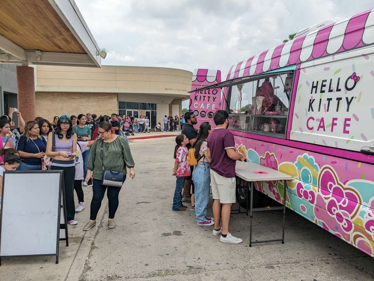 Scores of people lined up along the sidewalks of Mall del Norte as the Hello Kitty Cafe Truck returned to the Gateway City for a one-day engagement.
