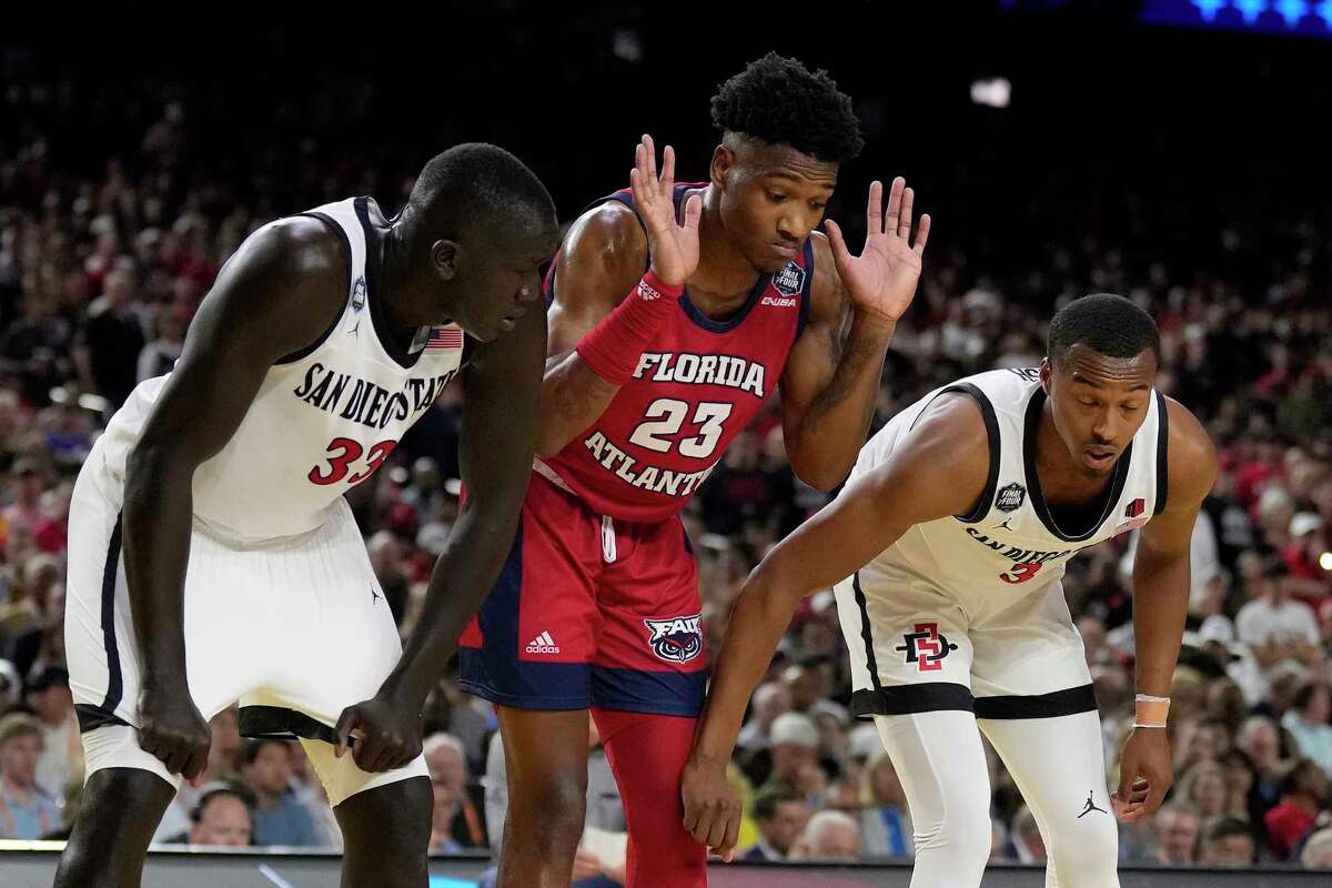 Final Four: San Diego St. Tops Florida Atlantic At Buzzer In Thriller