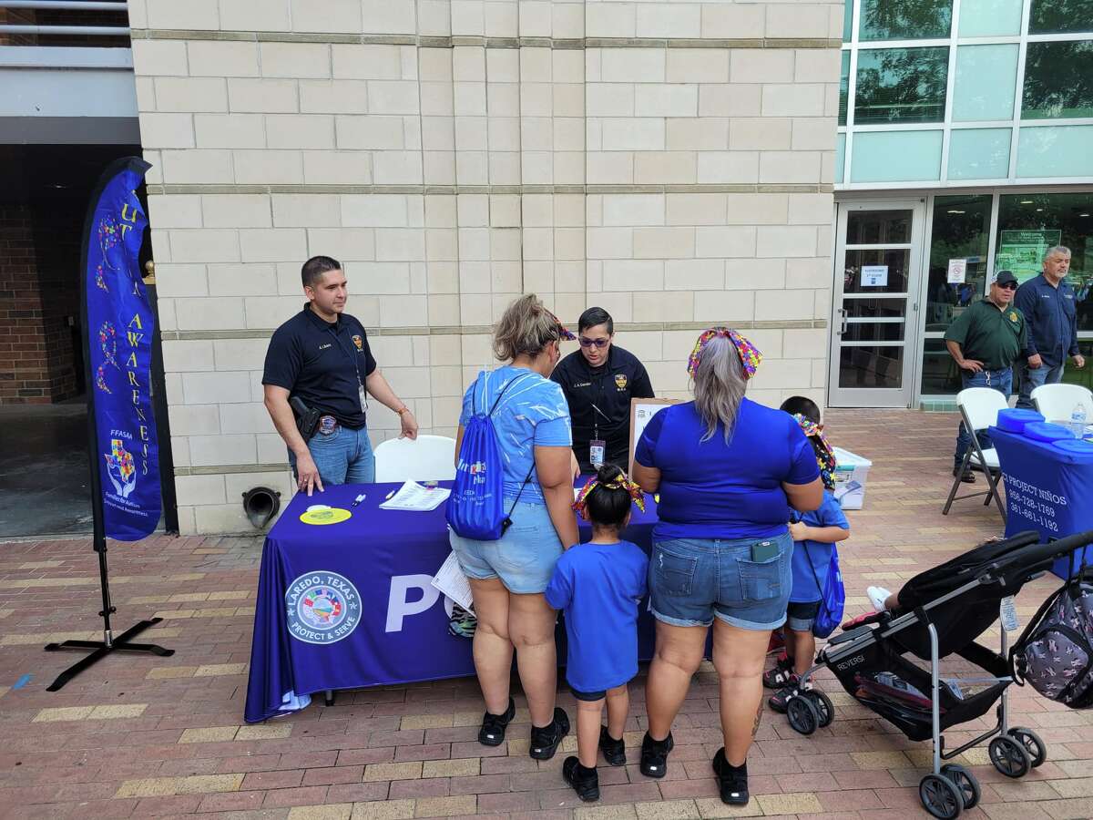 LISD, UISD, Laredo Police celebrate Autism Spectrum Awareness Month
