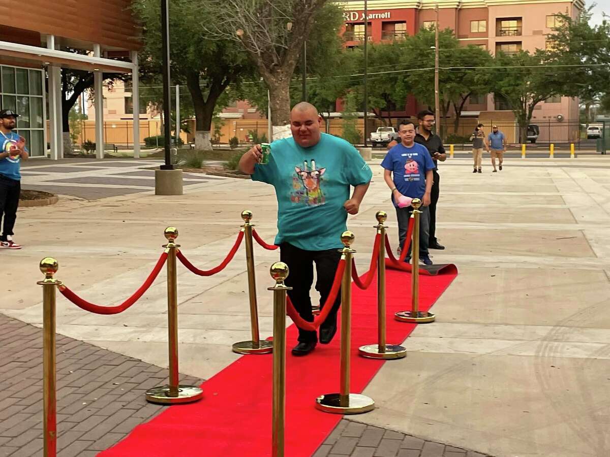 LISD, UISD, Laredo Police celebrate Autism Spectrum Awareness Month