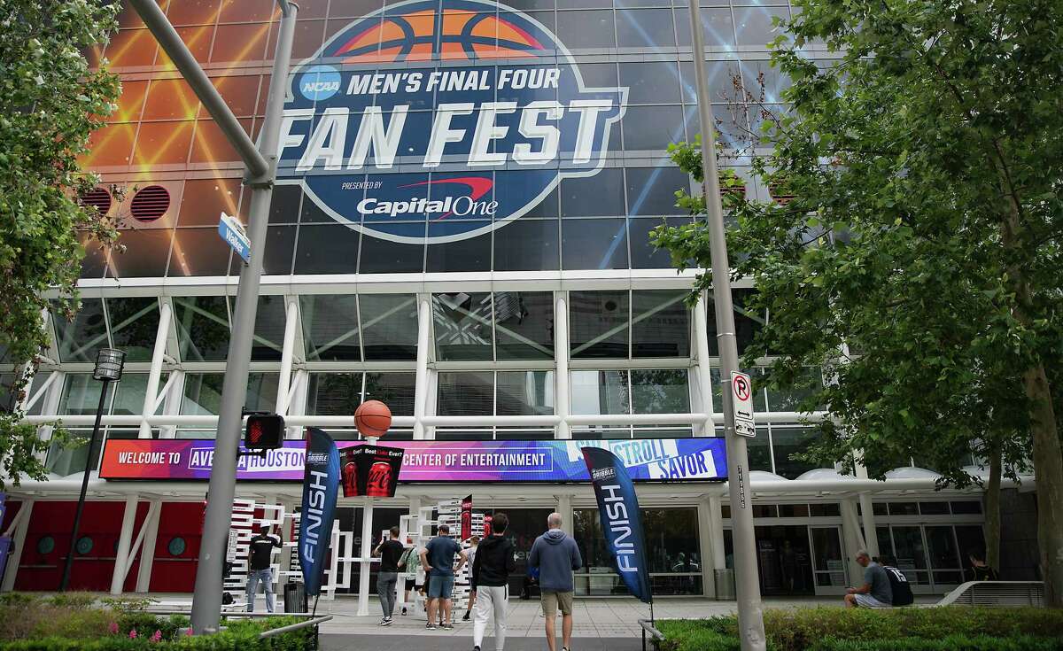 Final Four in Houston Fans, businesses celebrate as tournament ends