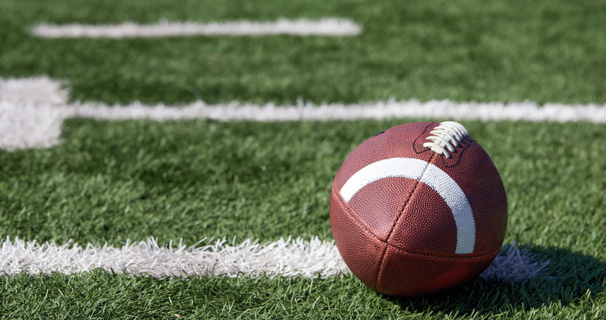 Conroe football's Dorian Brew commits to Oregon