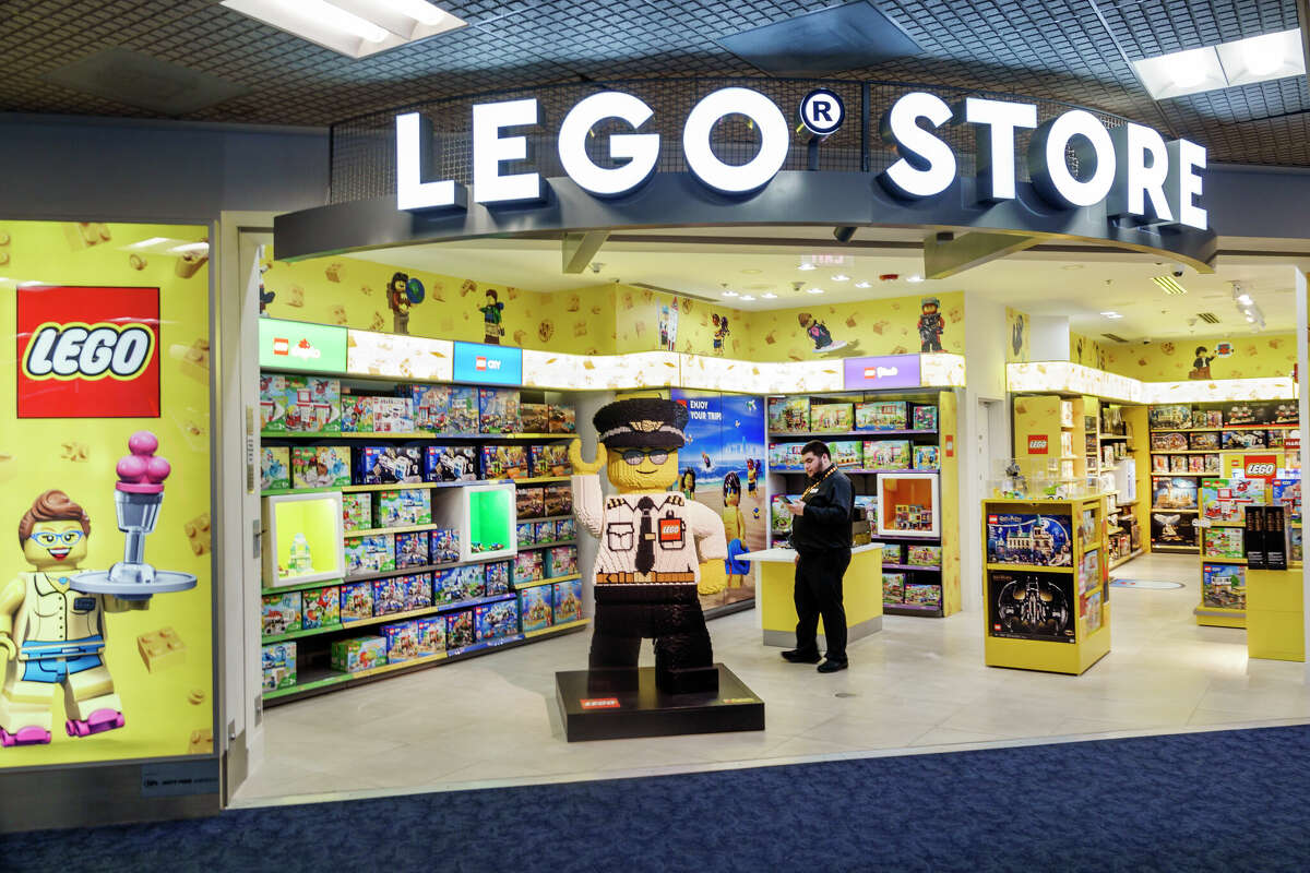 onderwijzen Rekwisieten Logisch Second San Antonio LEGO Store planned for Shops at La Cantera