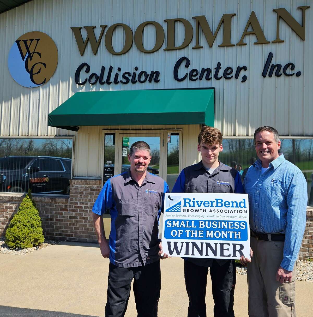 Woodman Collision Center in Godfrey earns RBGA small business award