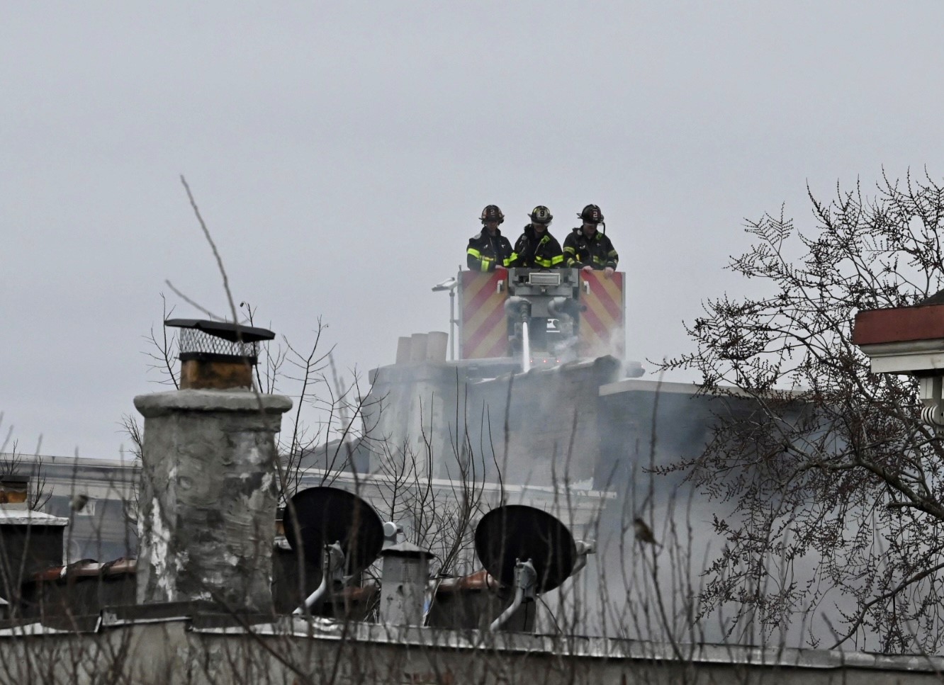 Fire damages four buildings in Albany's Mansion Neighborhood - Vimarsana News