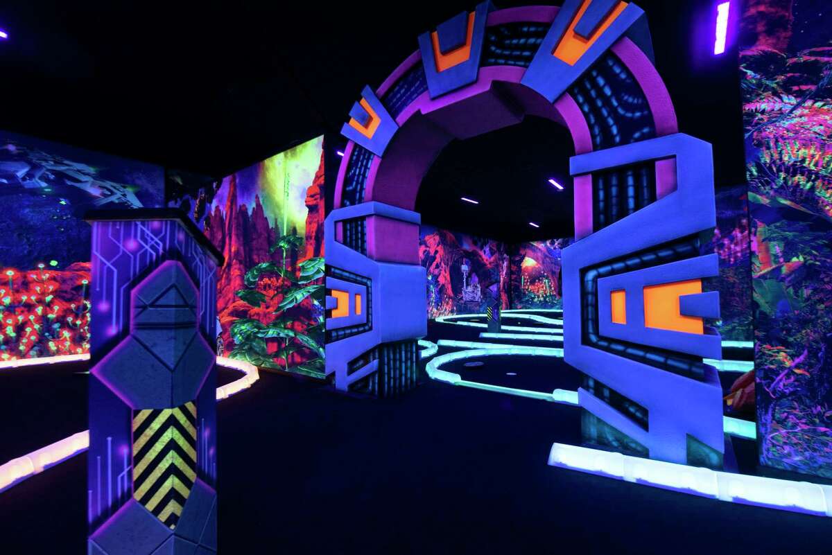 Space Adventure Mini Golf opens at Crossgates Mall