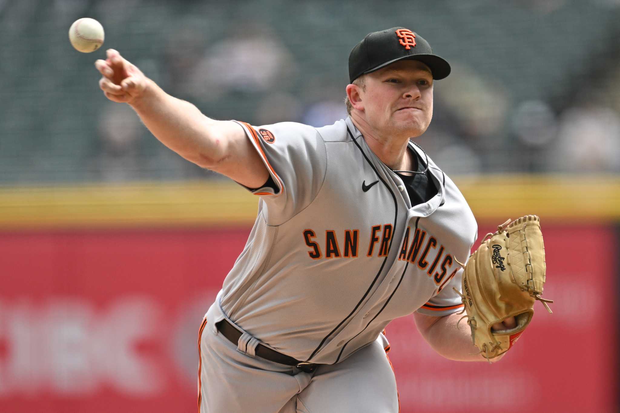 Giants' Logan Webb knocked, outdueled in 7-3 loss to White Sox