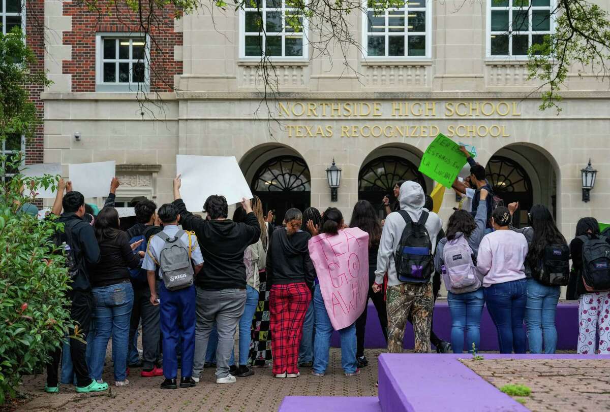 'Day Of Action' Prompts Small Demonstrations Across Houston ISD