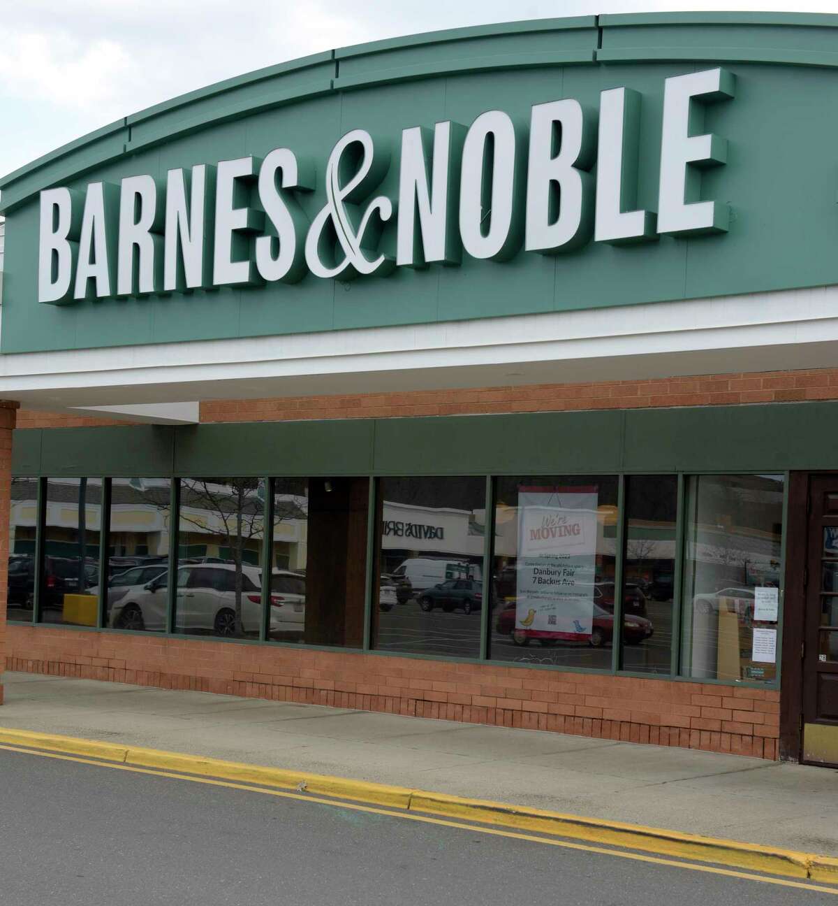 Barnes & Noble’s new store at Danbury Fair mall to open Wednesday
