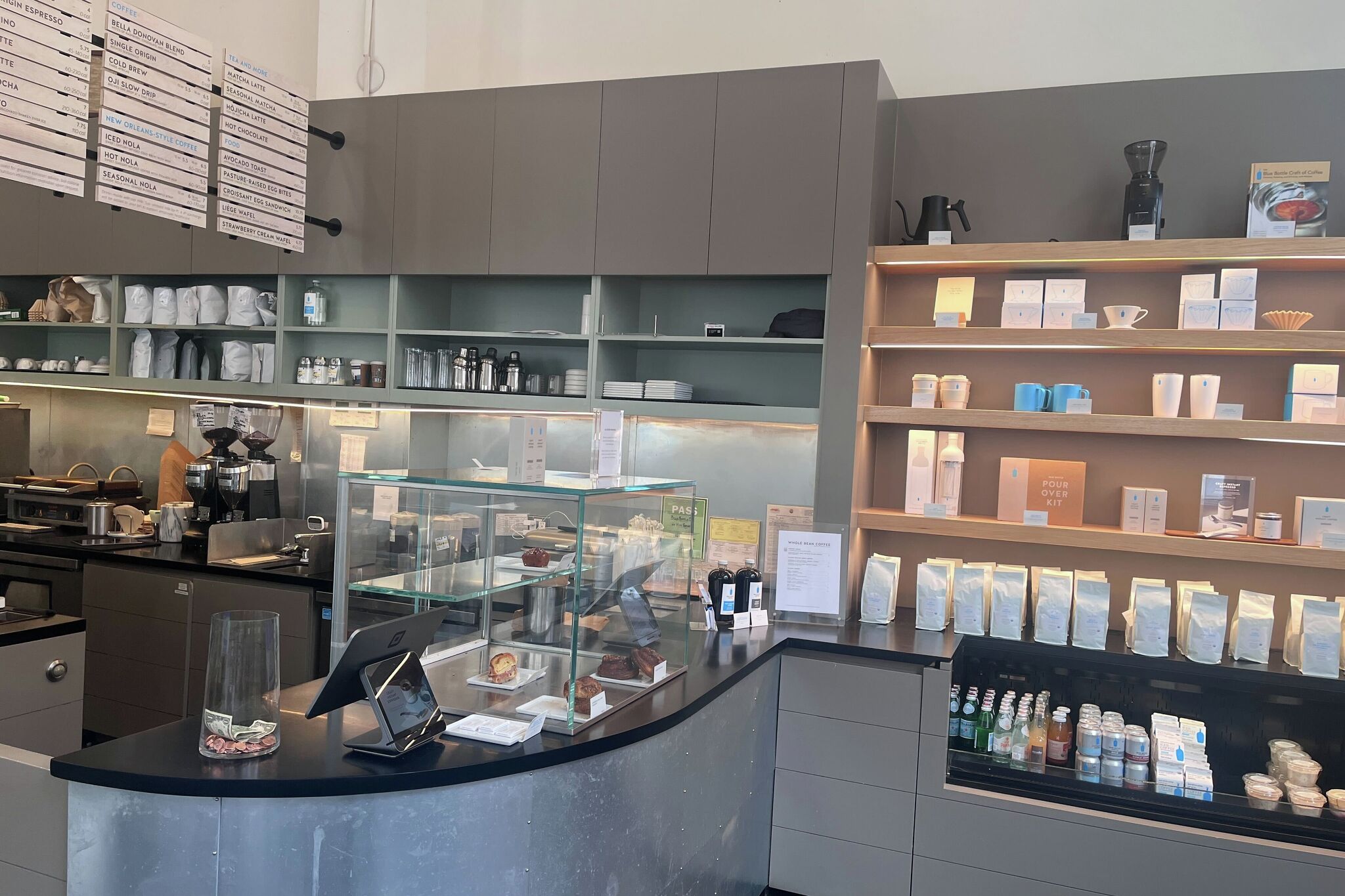 Blue Bottle Coffee Opens an Airy Café in Cambridge's Kendall Square