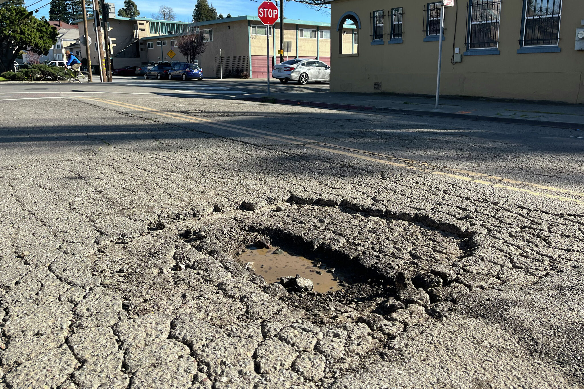 potholes-create-driving-havoc-on-bay-area-roads