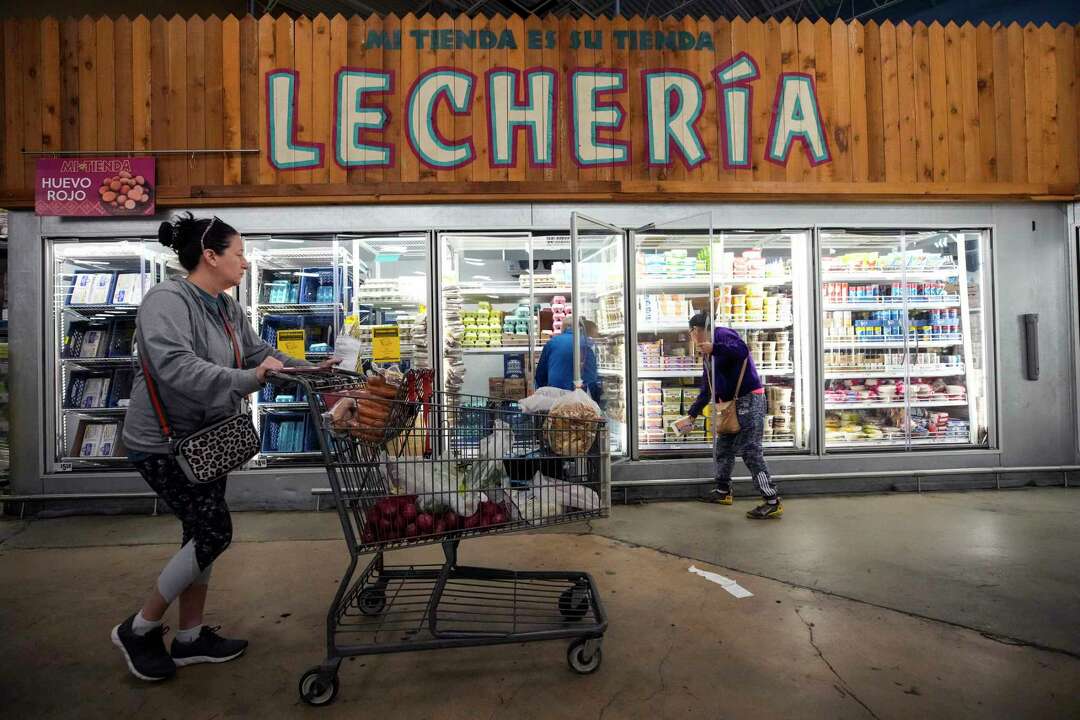 H-E-B Mi Tienda: A Tour Of Houston Mexican Grocery Store Chain