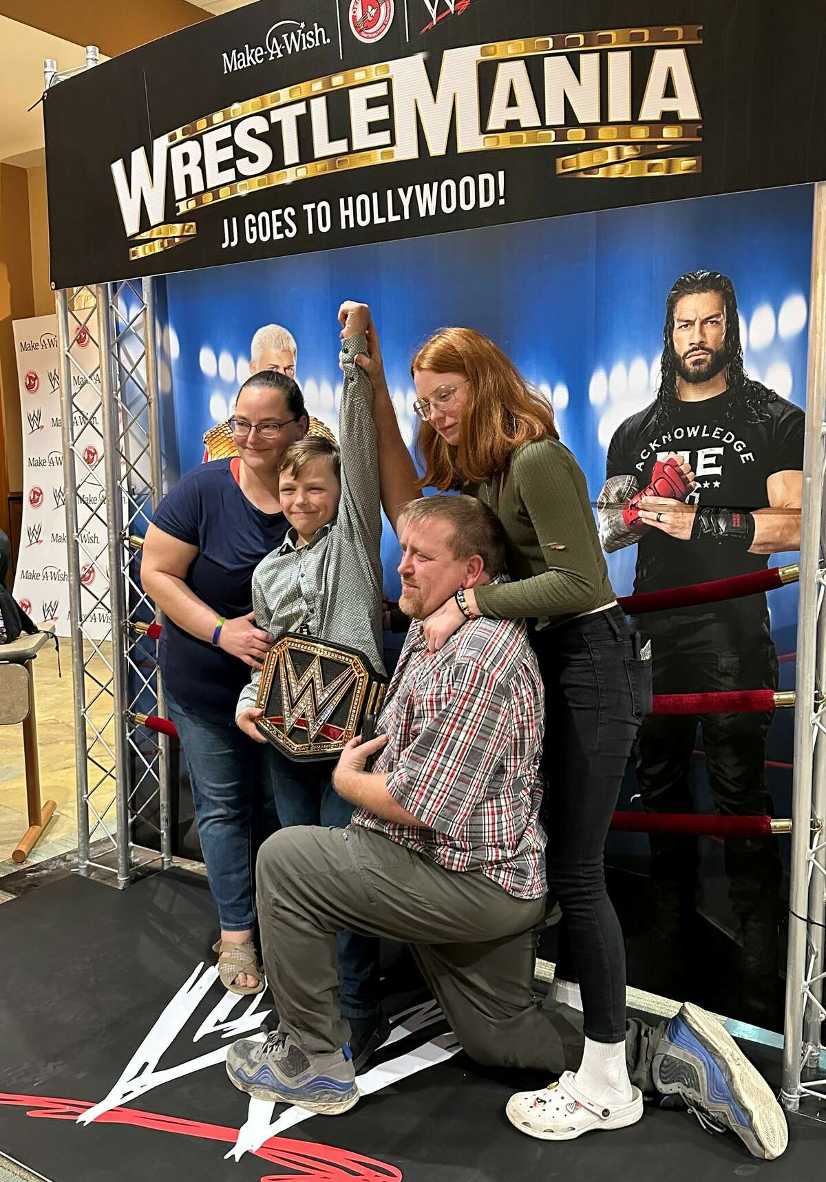 JJ with his parents Carlyle and Jesilyn Stanek, and his older sister