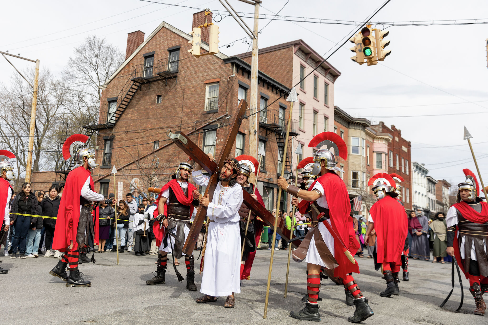 Newburgh stations of the cross dramatizes Jesus' crucifixion - Vimarsana News