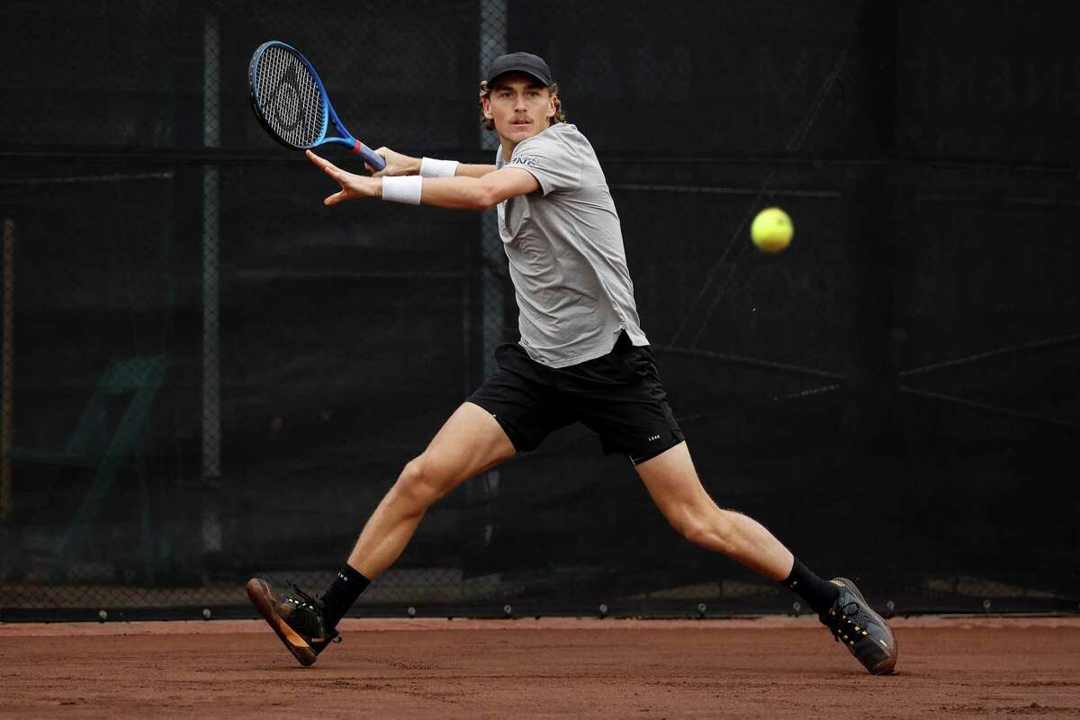 U S Clay Court championships: Max Purcell gets a win amid rain
