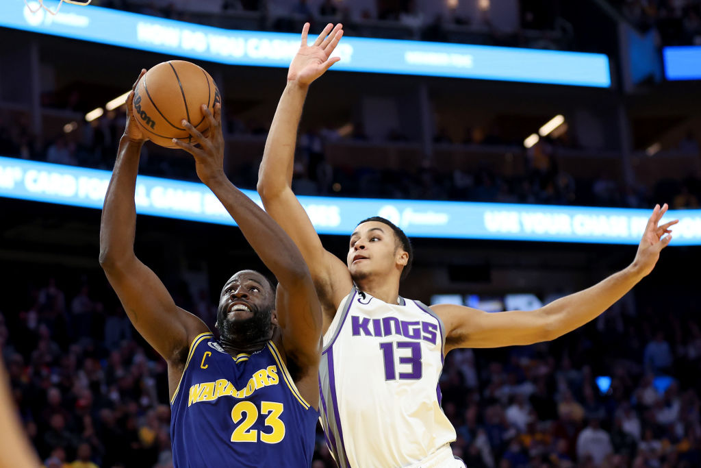 Keegan Murray of the Sacramento Kings goes up for a dunk against News  Photo - Getty Images