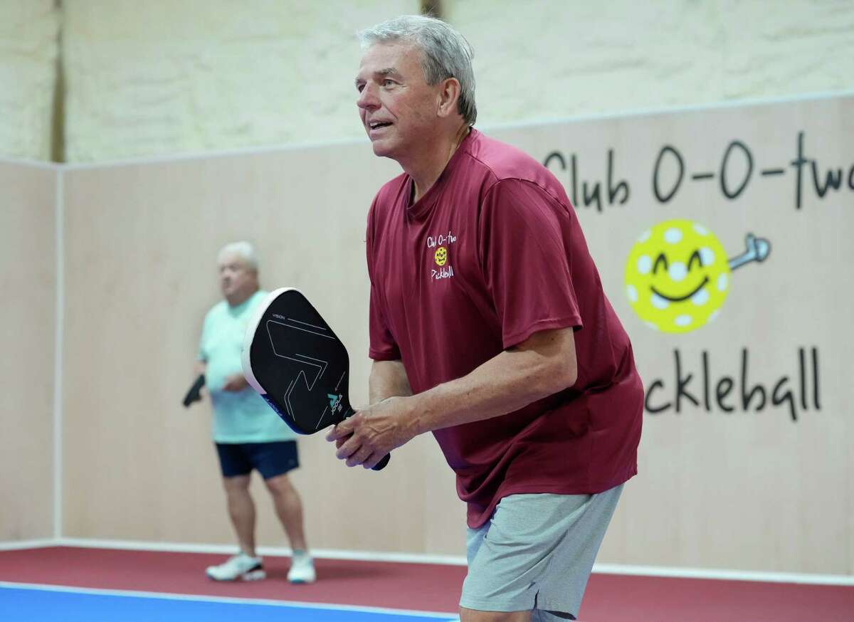 Houston pickleball gains popularity as malls add courts amid vacancies