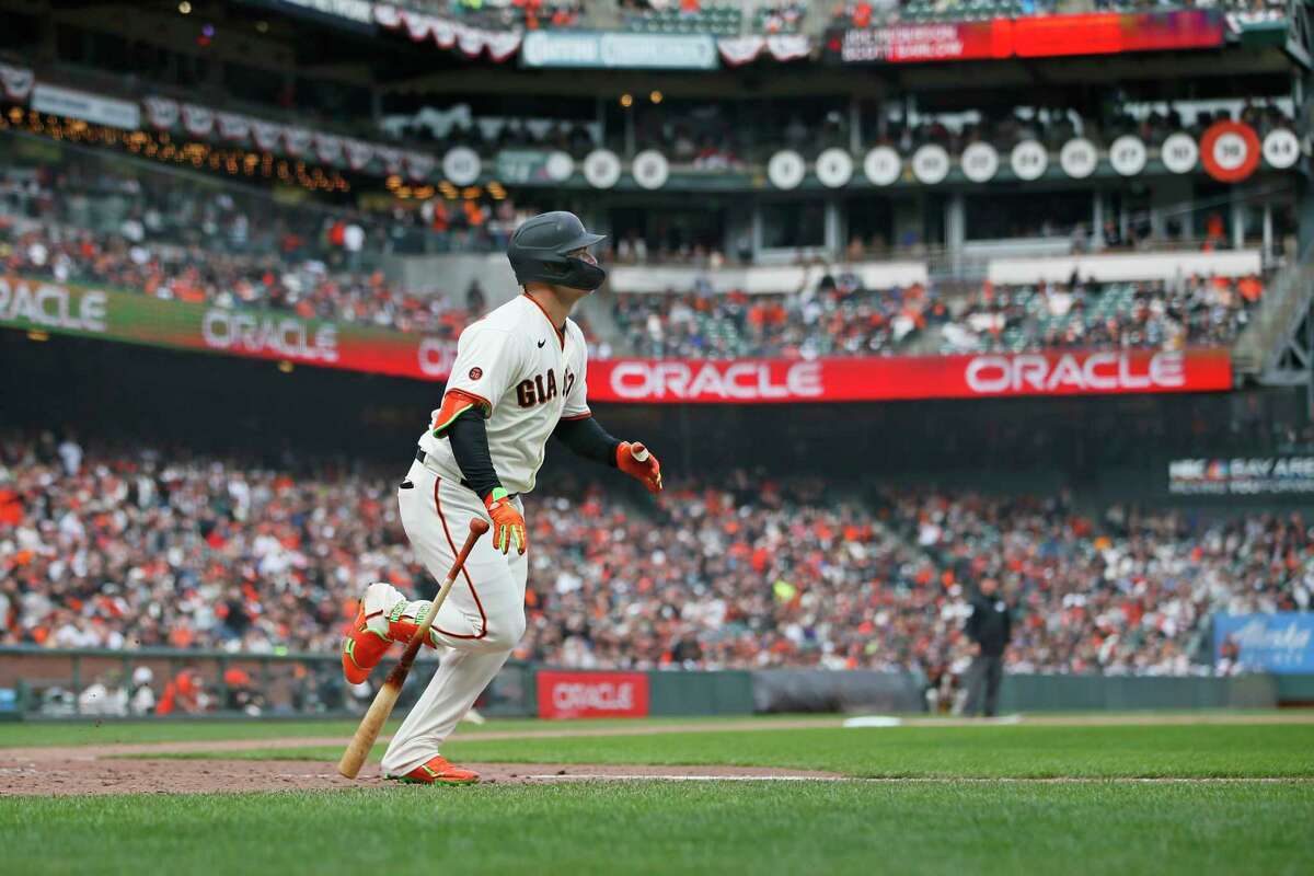 Giants' home opener doesn't deliver on team's home run potential