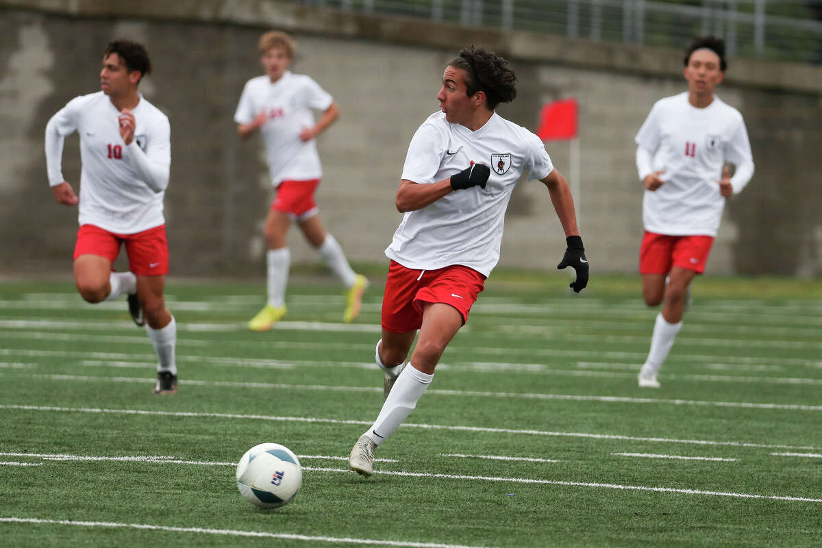 The Woodlands, Sachse earn trip to Region II6A championship