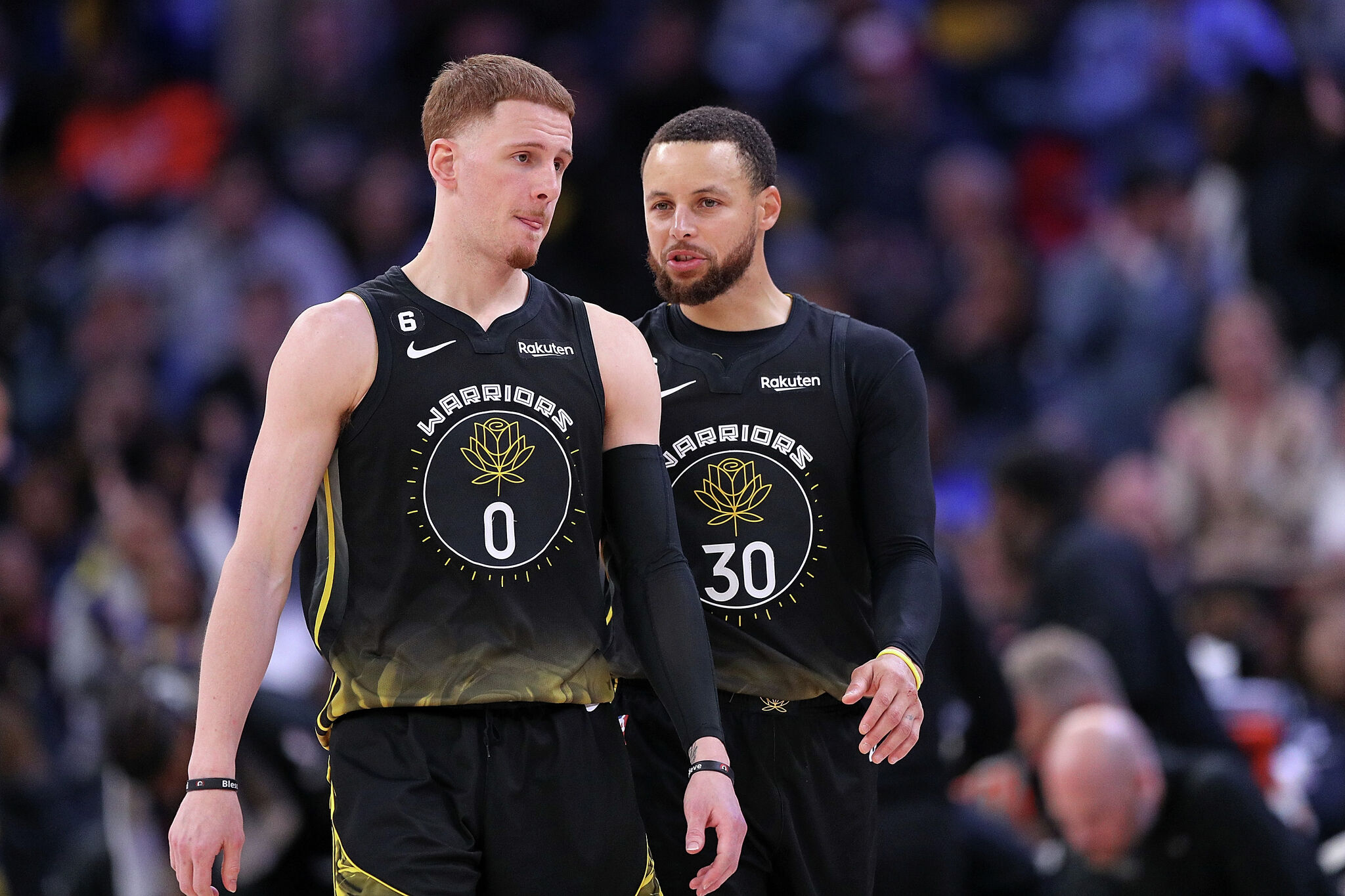 Warriors' Donte DiVincenzo Statement on Stephen Curry