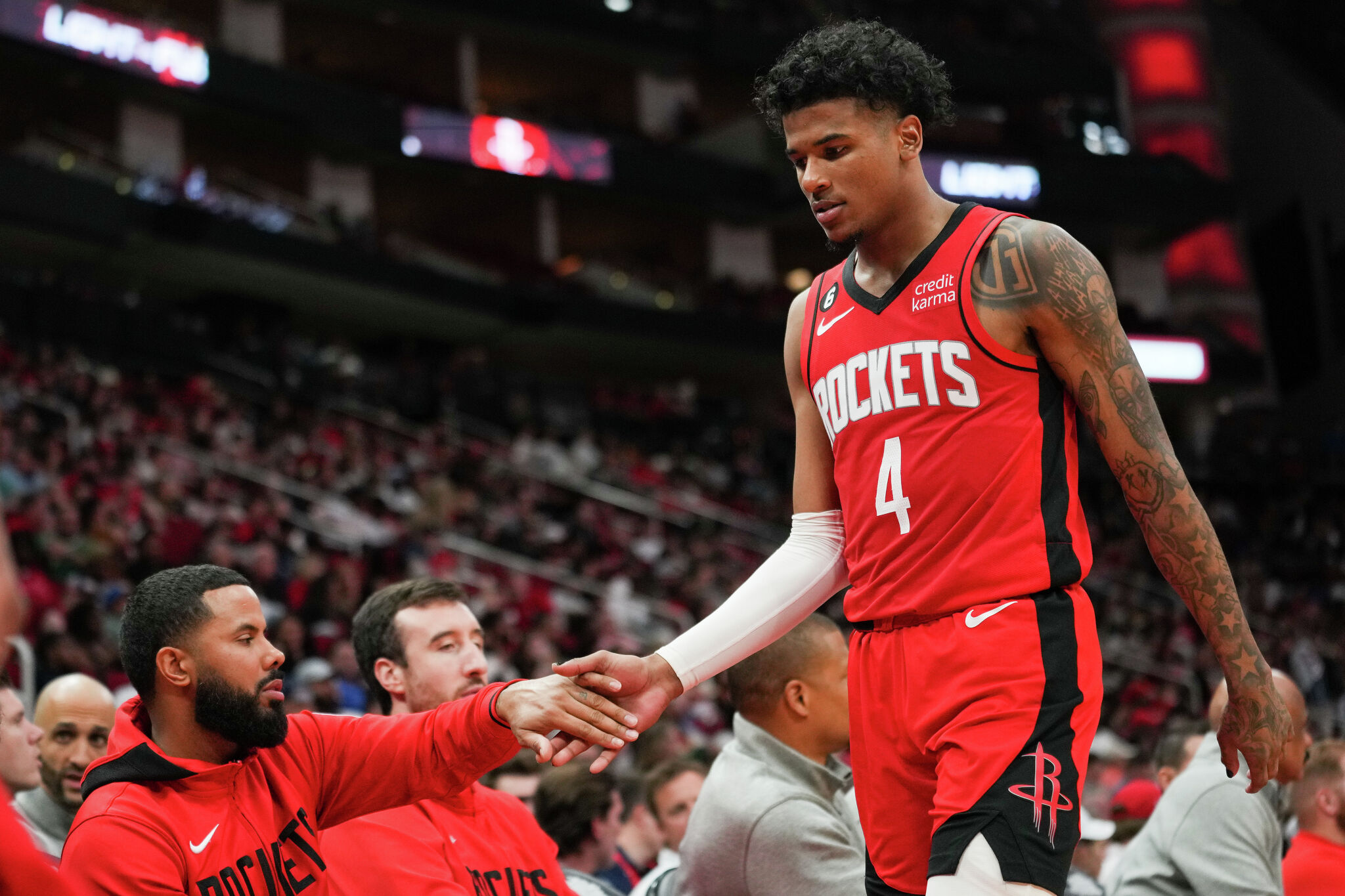 Recap: Wizards fall 114-109 to Rockets in season finale