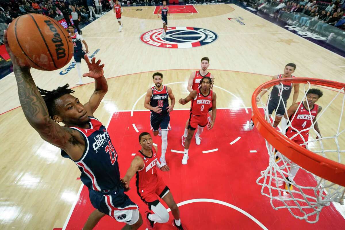 Rockets 114, Wizards 109 Houston fights back to win season finale