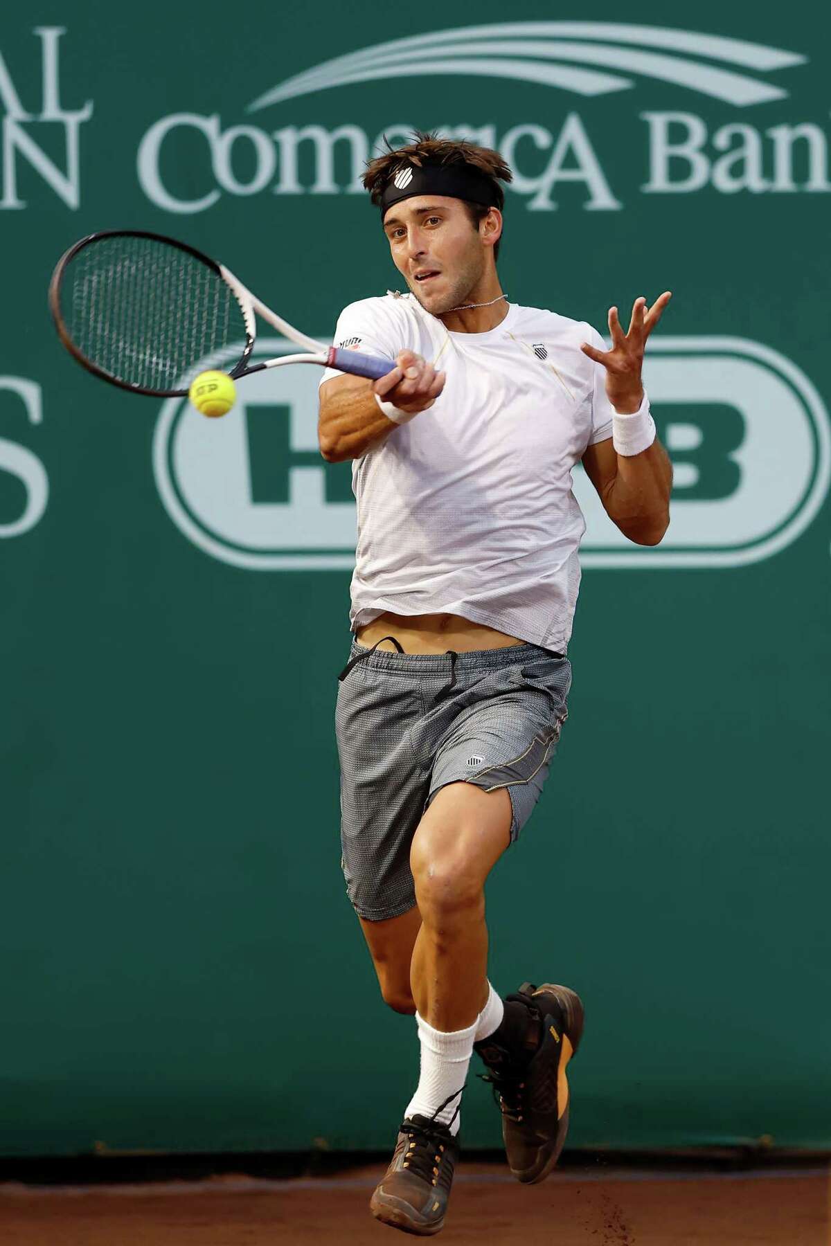 Frances Tiafoe tops Tomás Martín Etcheverry for Clay Courts title