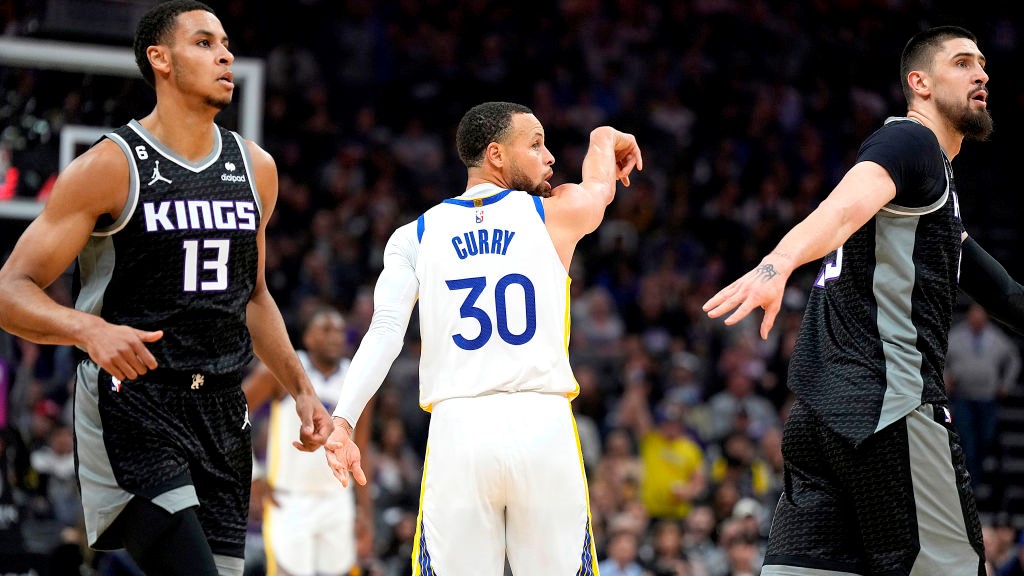 Warriors beat Kings despite career high from Davion Mitchell