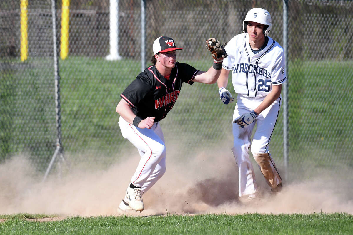 Southern Cal commit Hiro Wyatt helps Staples defeat No. 1 Warde.
