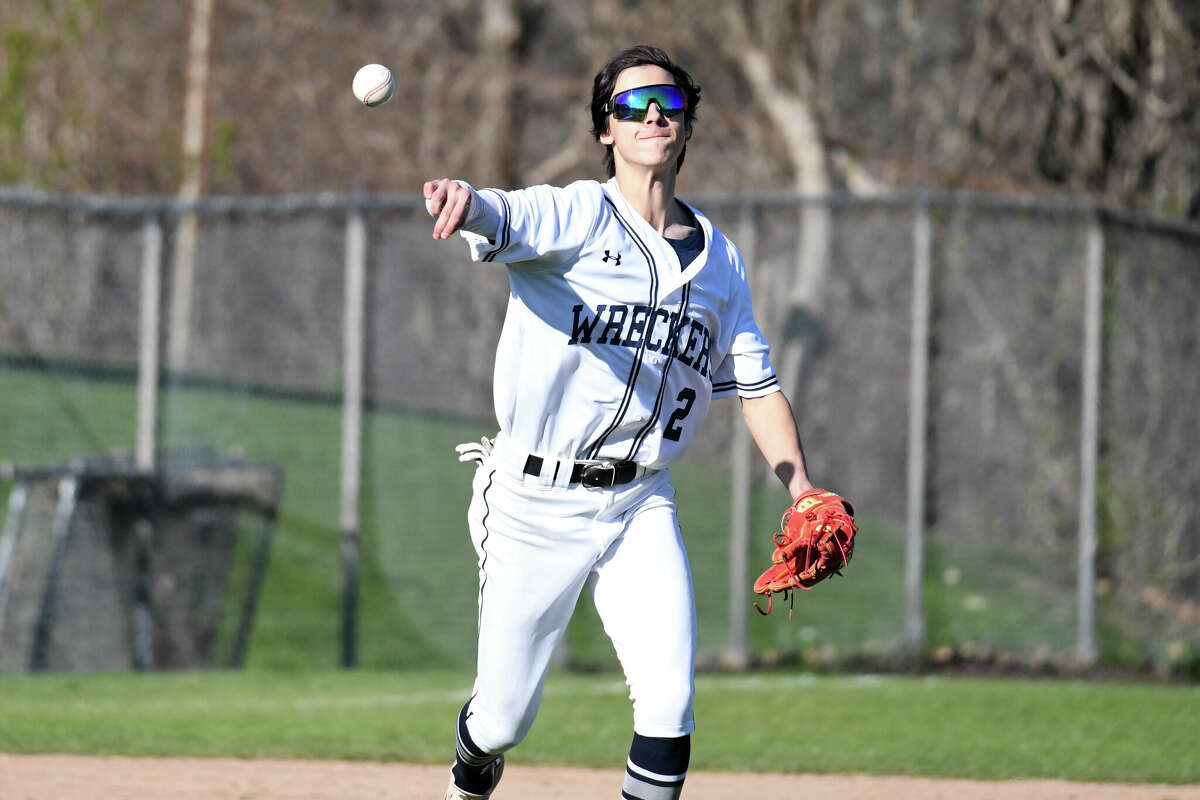 Southern Cal commit Hiro Wyatt helps Staples defeat No. 1 Warde.