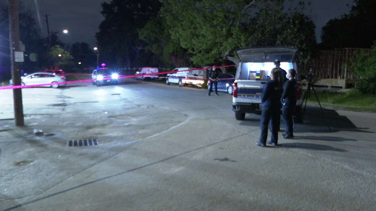 1 dead after north Houston shooting, police say
