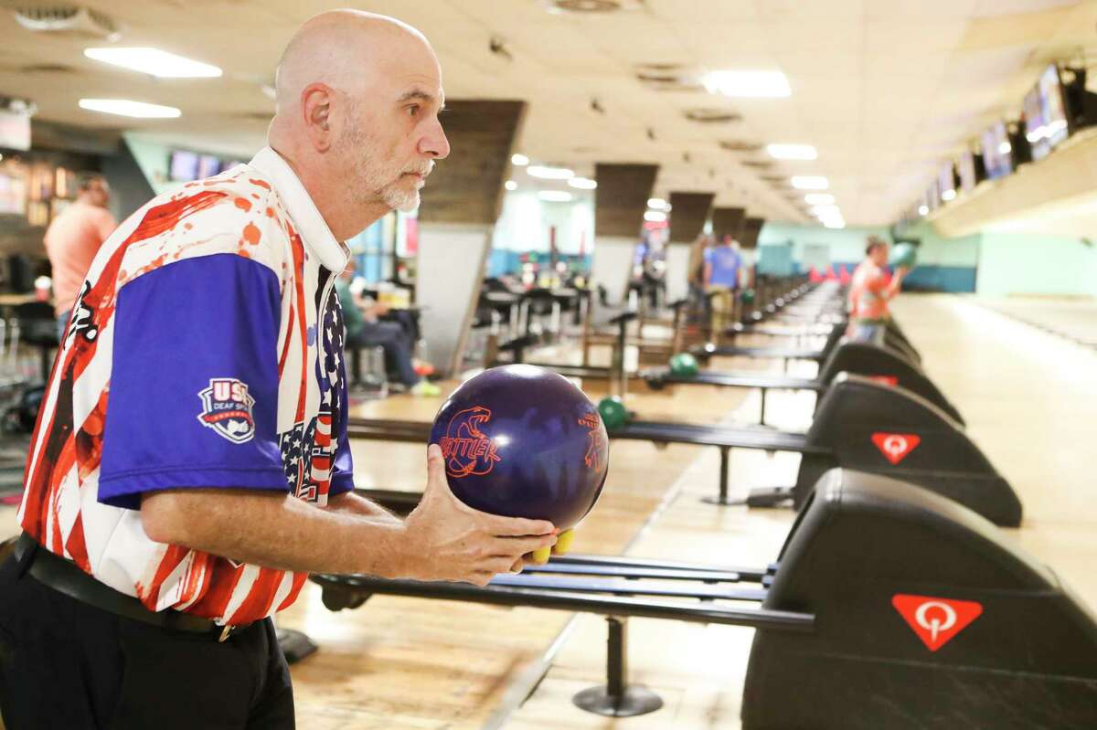 Conroe pro bowler to compete in World Deaf Bowling Championships