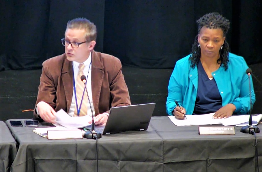 Middletown CT schools report minor decline in chronic absenteeism - Vimarsana News