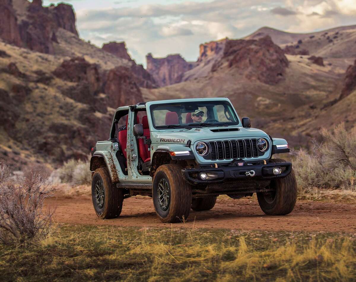 New 2025 Jeep Wrangler Adds Capability, Tech and New Models