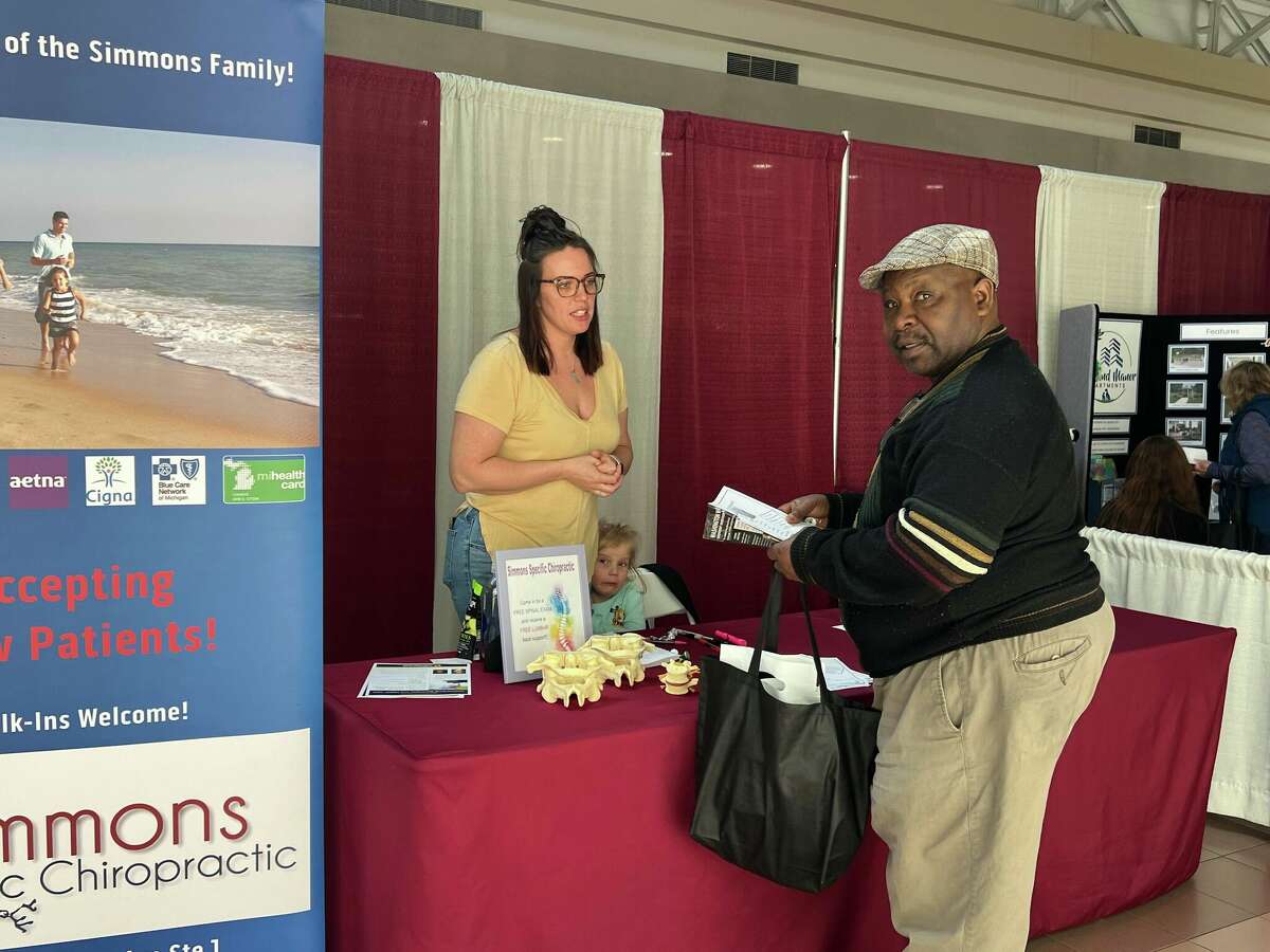 The 2023 Spring Senior Expo at the Midland Mall included live entertainment, vendors, classes and giveaways.