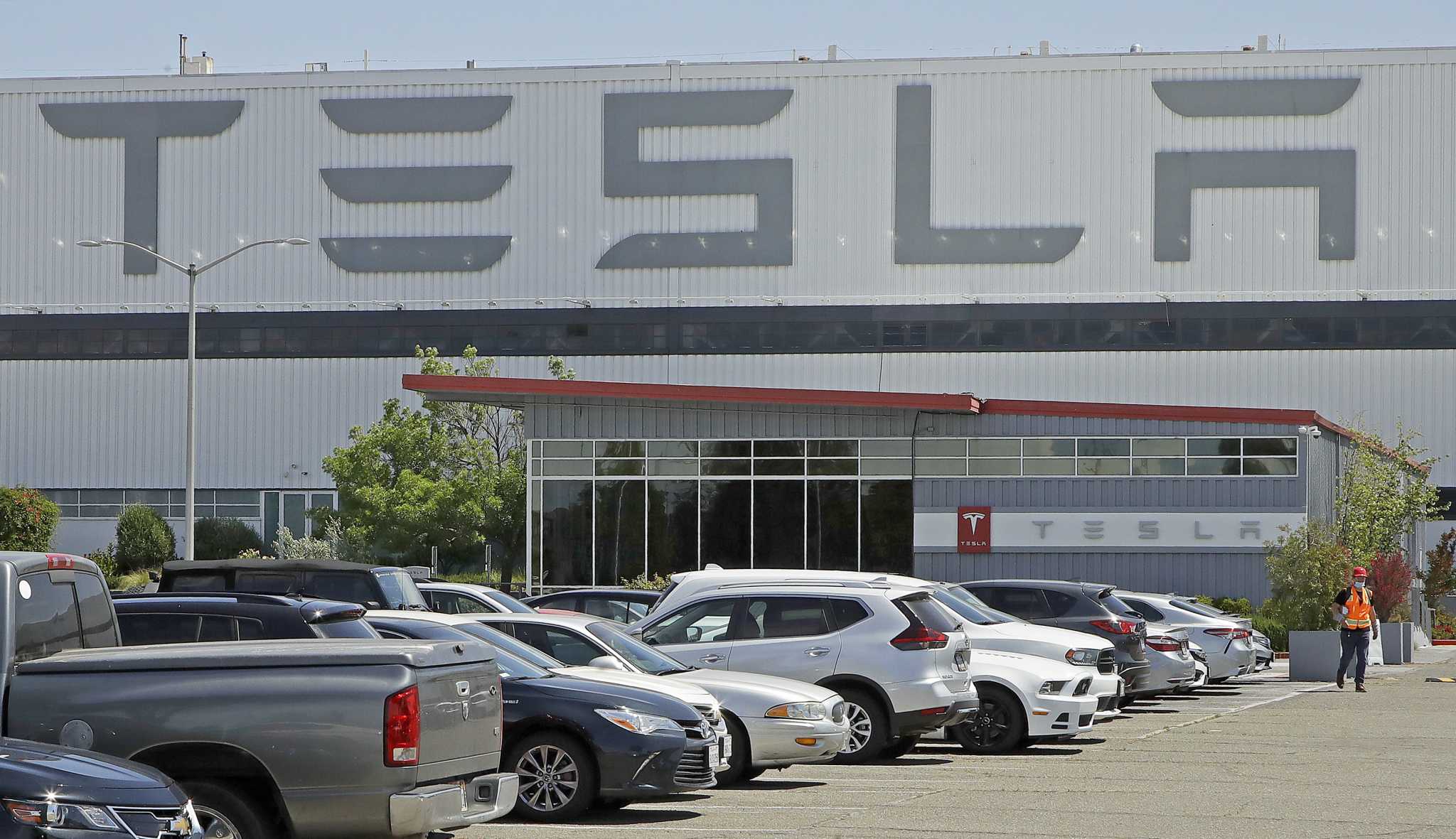 Tesla workers can seek order on racism, court says - Vimarsana News