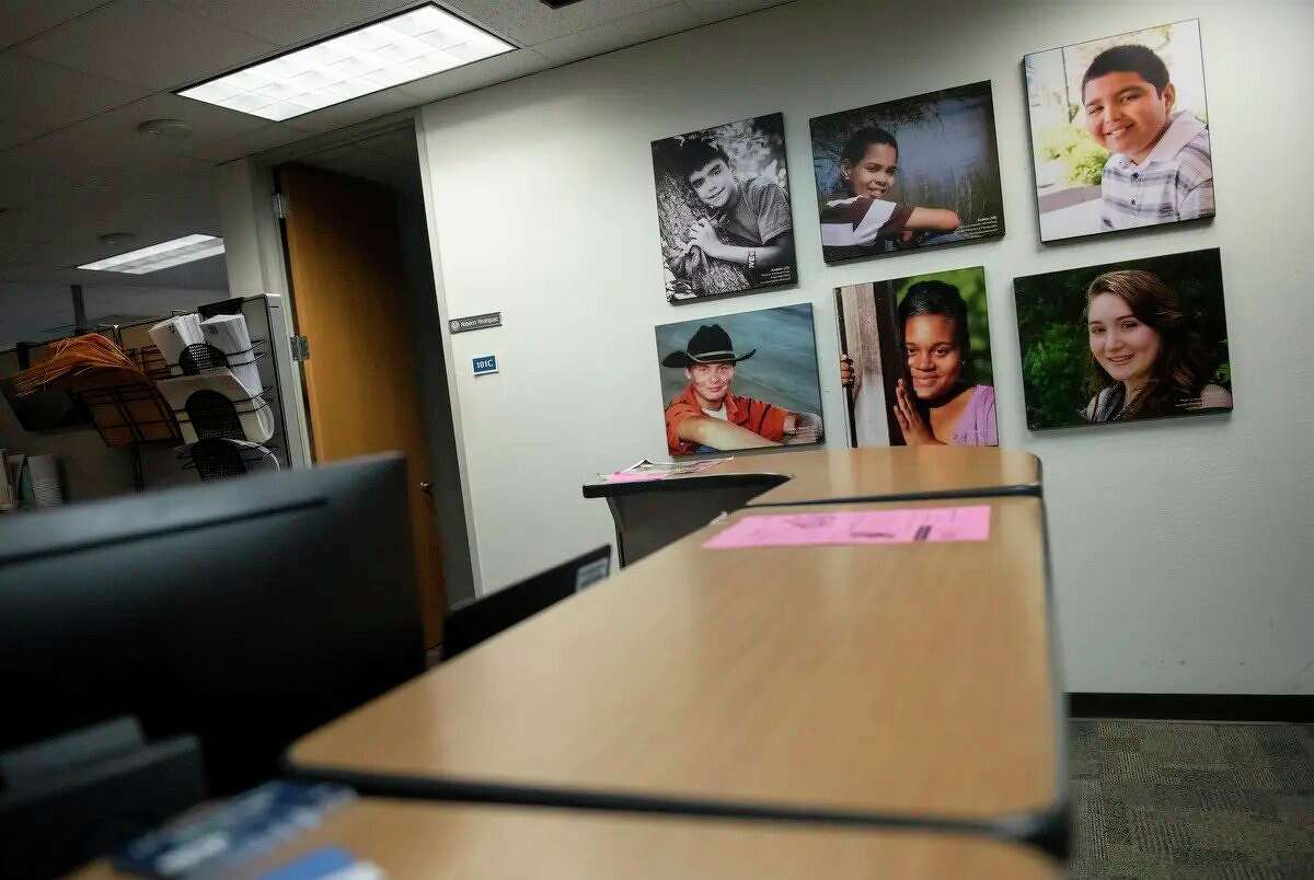 Federal judge presses Texas on residential foster care safety