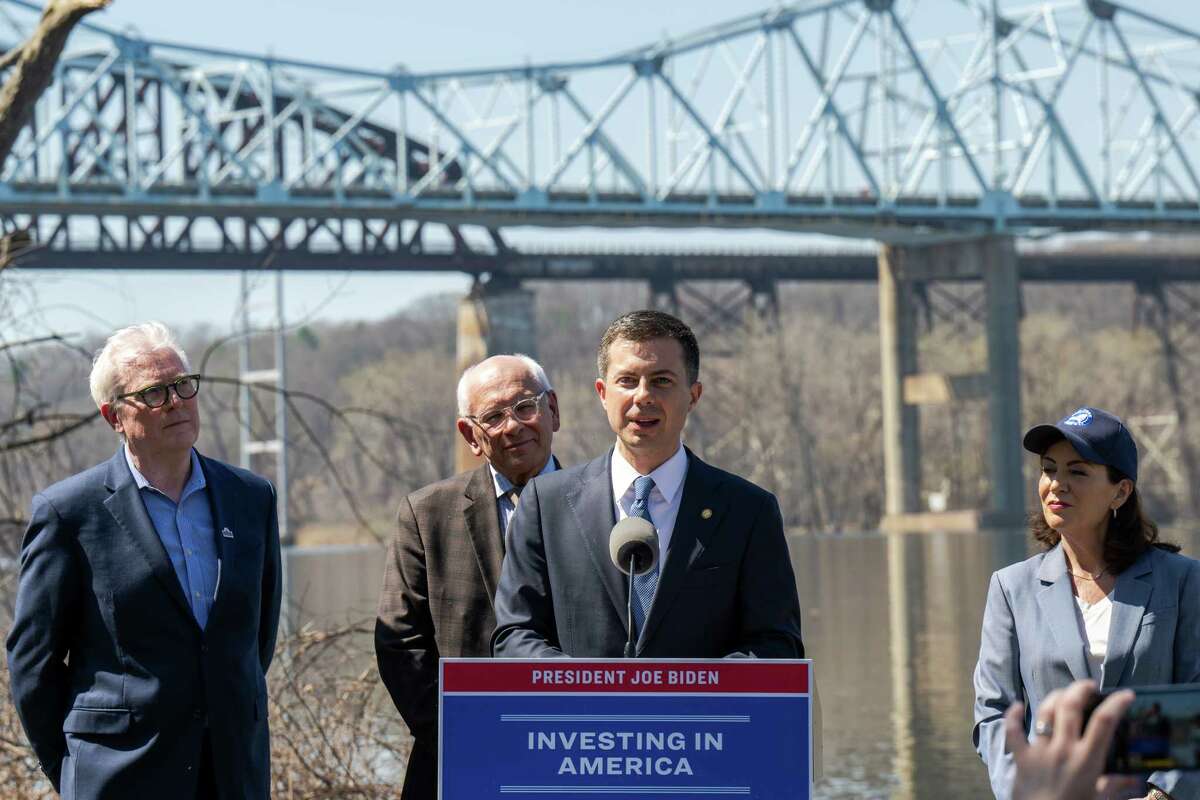 Buttigieg Touts $21 Million For Castleton-on-Hudson Bridge