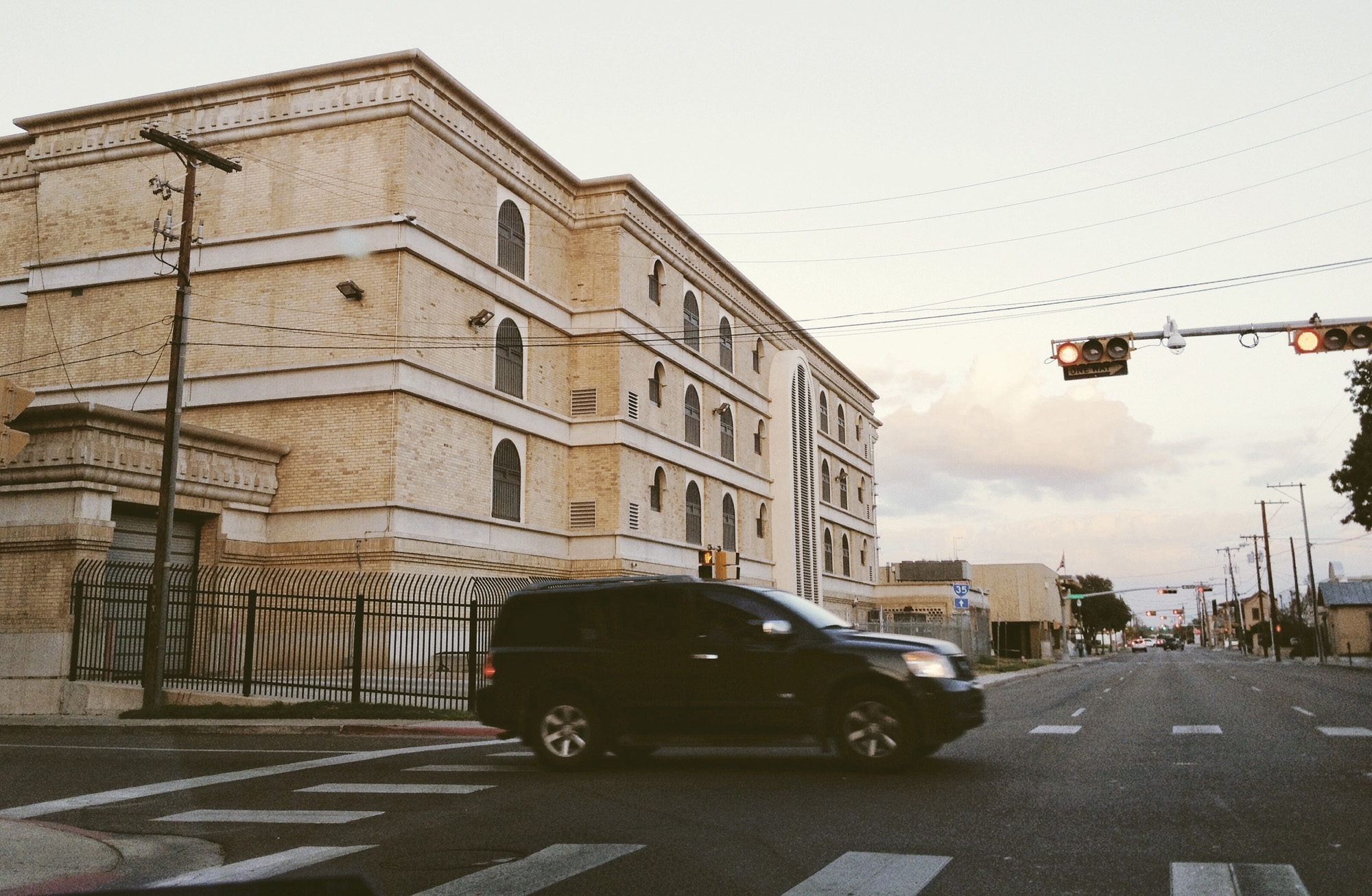 Laredo ISD, b County partner for inmate education services