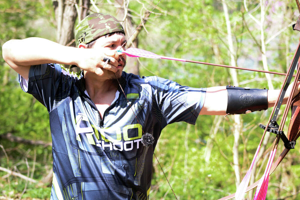 New Riverbend archery tournament features deer and dinosaurs